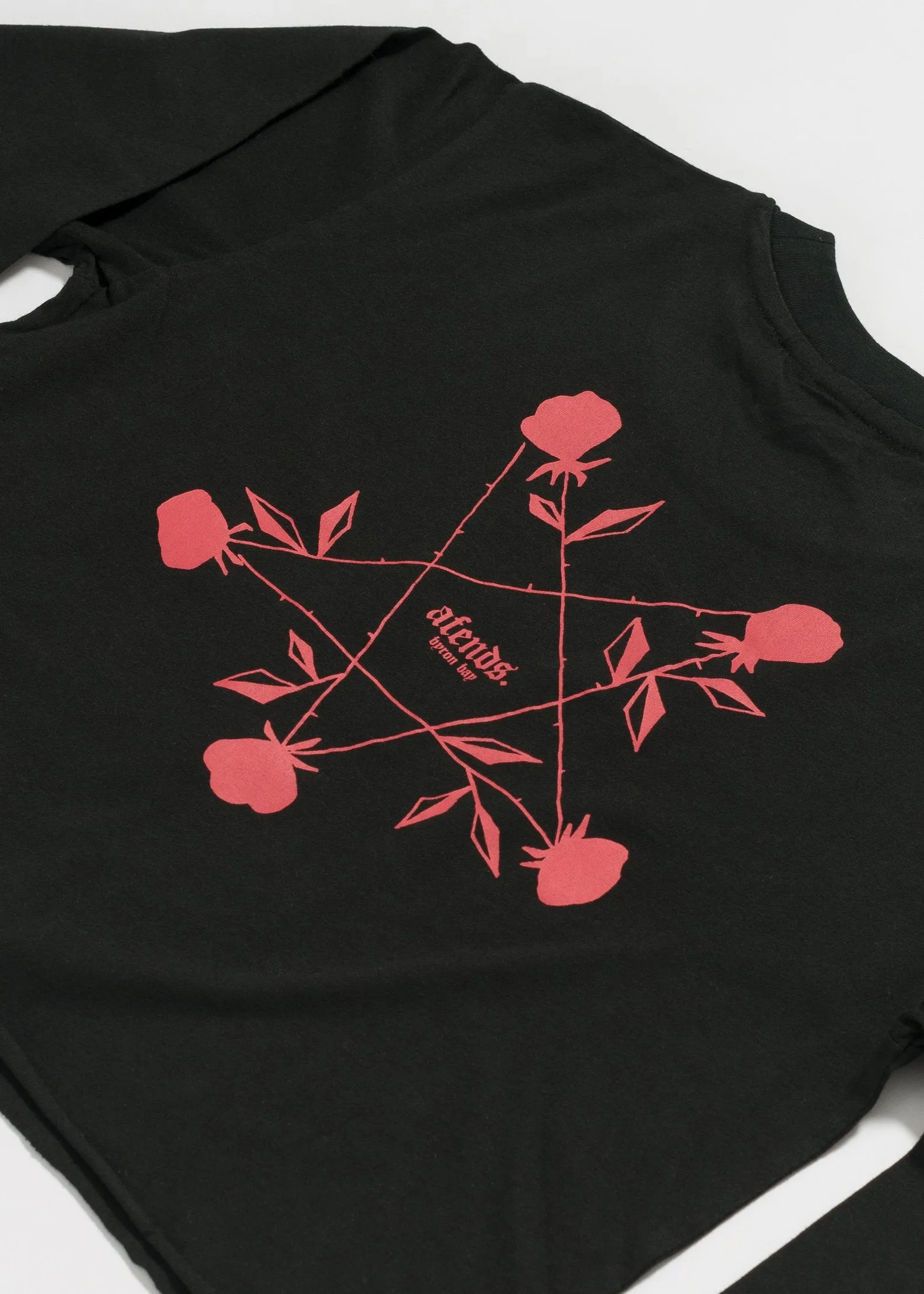 Afends Womens Pentagram - Long Sleeve Crop Tee
