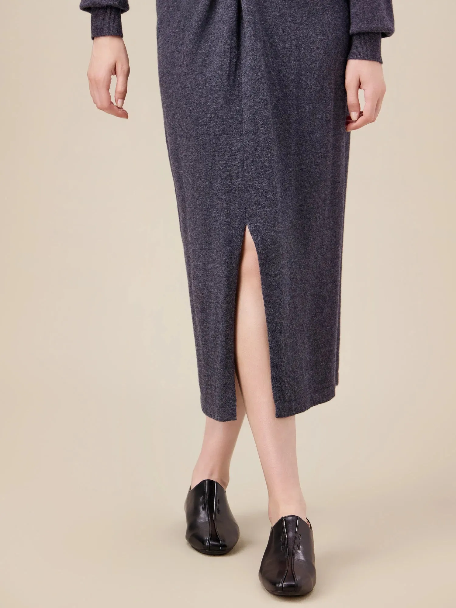Amoretu 100% Wool Round Neck Knitted Dress