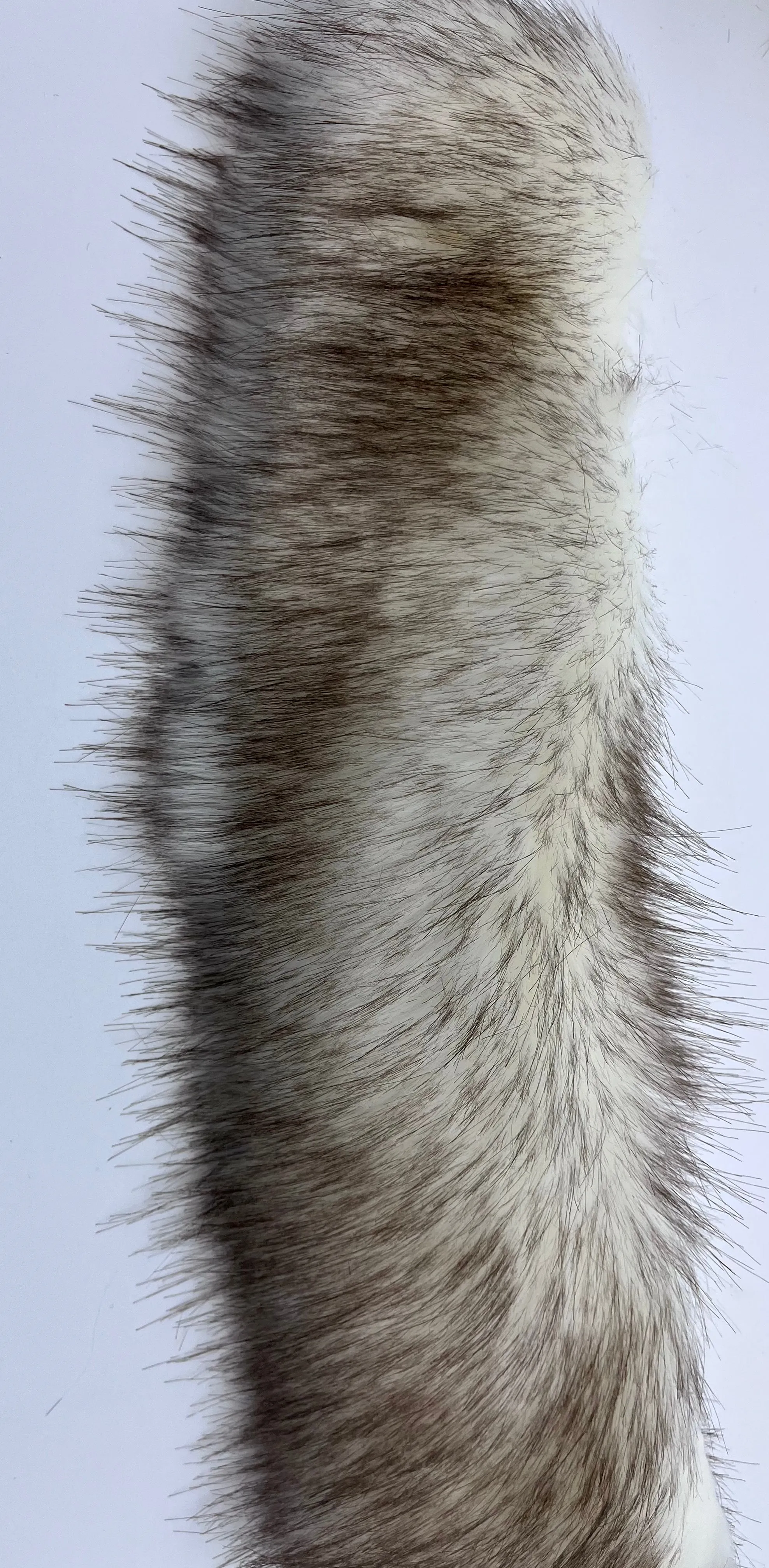 FAUX ARCTIC FOX (Strips)