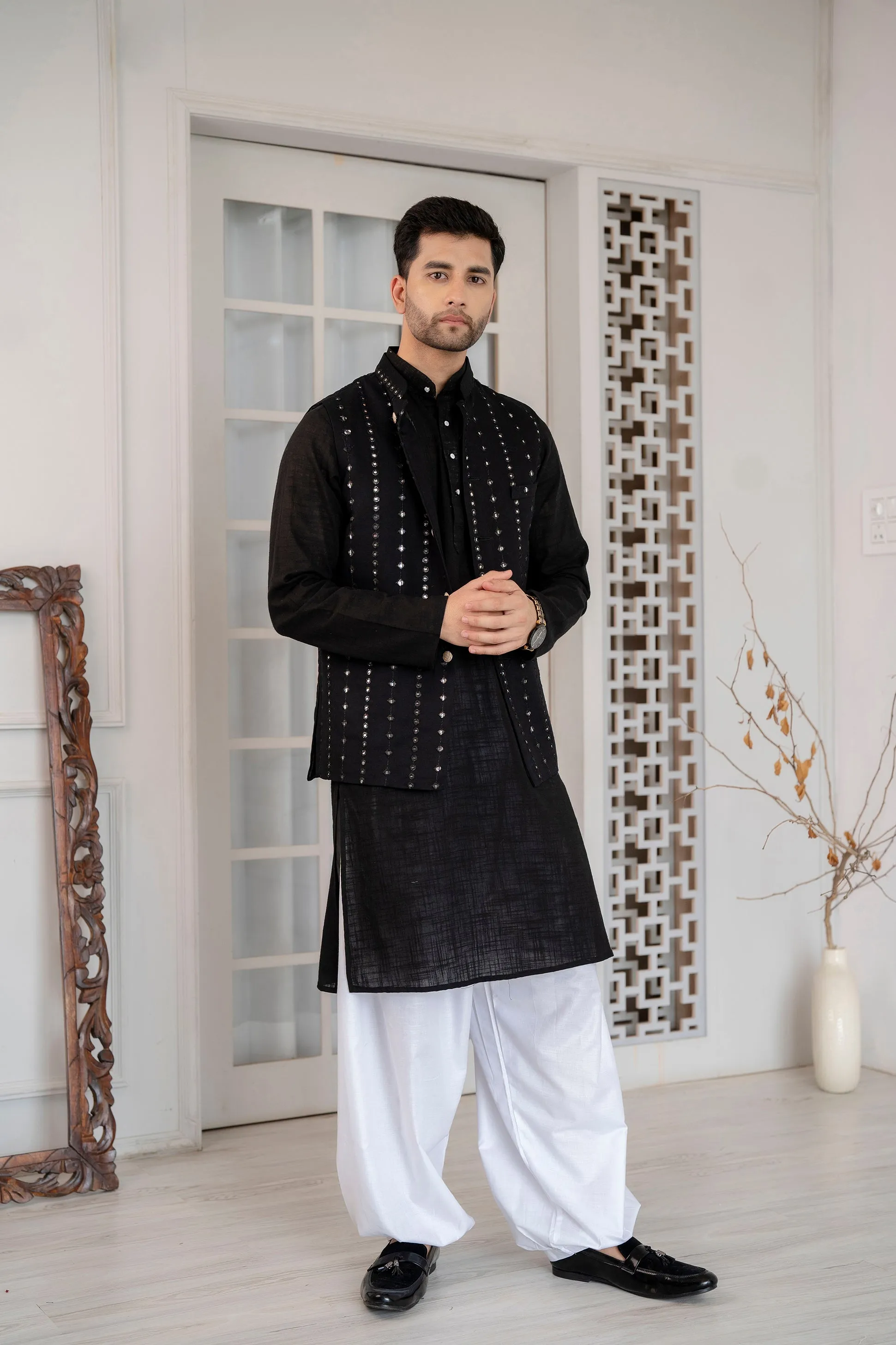 Firangi Yarn Wedding and Festive Wear Khadi Solid Kurta and Mirror Work Embroidered Modi Jacket Coty/Koty Set of 2(Pyjama Excluded) Solid Black