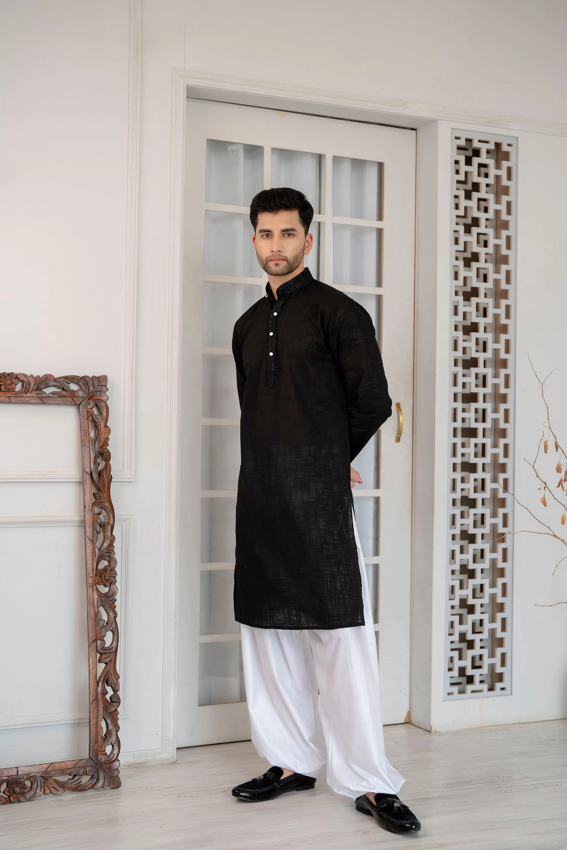 Firangi Yarn Wedding and Festive Wear Khadi Solid Kurta and Mirror Work Embroidered Modi Jacket Coty/Koty Set of 2(Pyjama Excluded) Solid Black