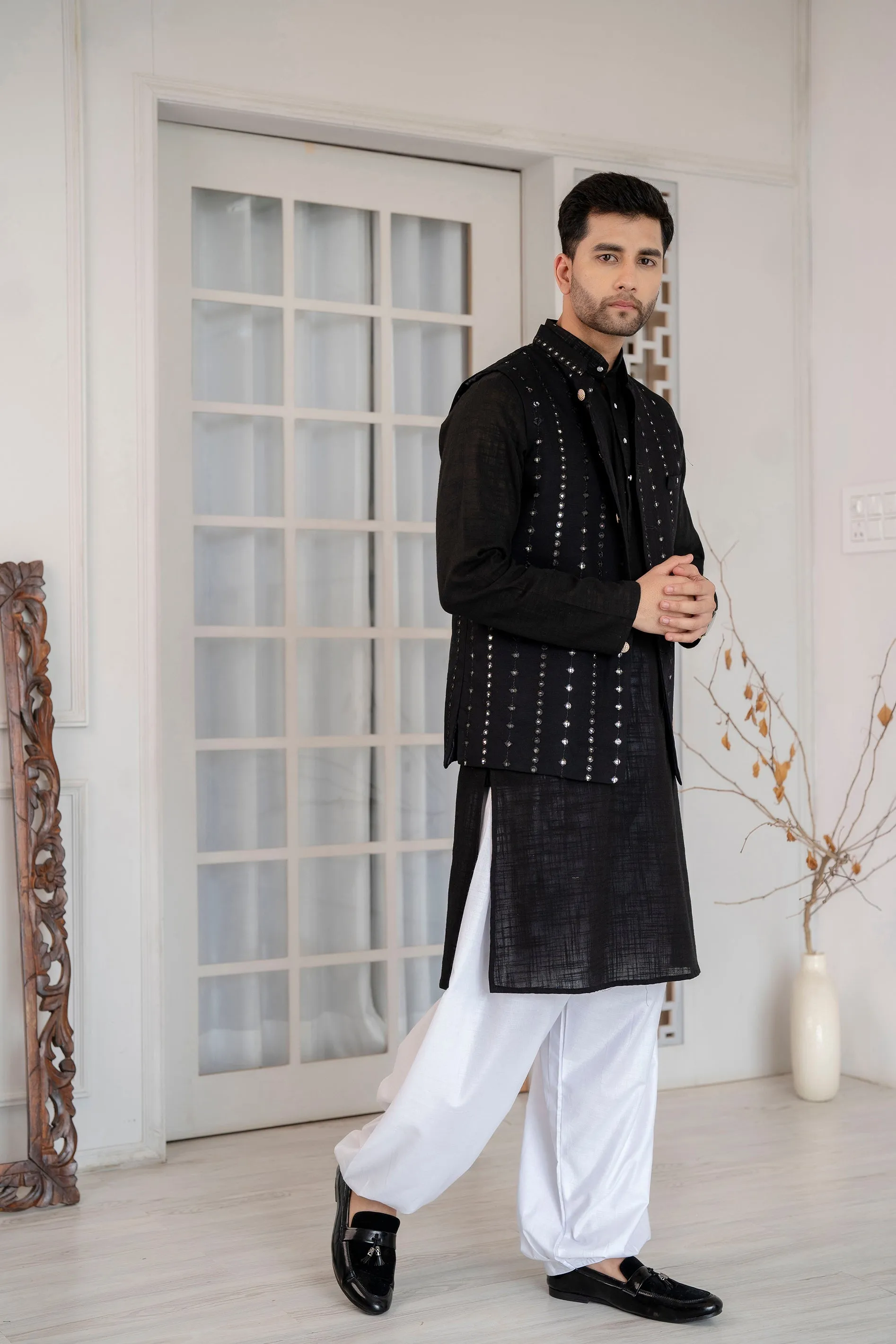 Firangi Yarn Wedding and Festive Wear Khadi Solid Kurta and Mirror Work Embroidered Modi Jacket Coty/Koty Set of 2(Pyjama Excluded) Solid Black