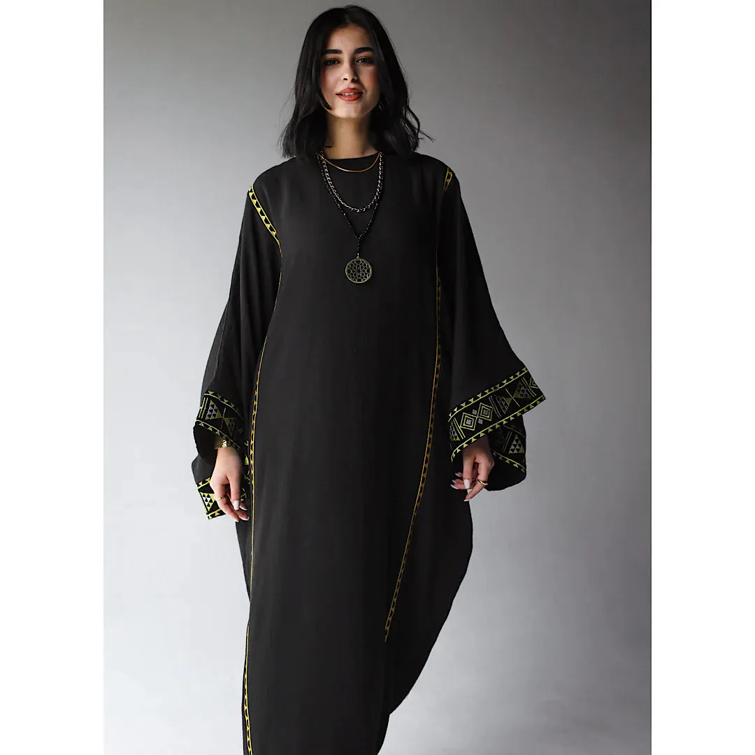Geometric Bedouin embroidered kaftan