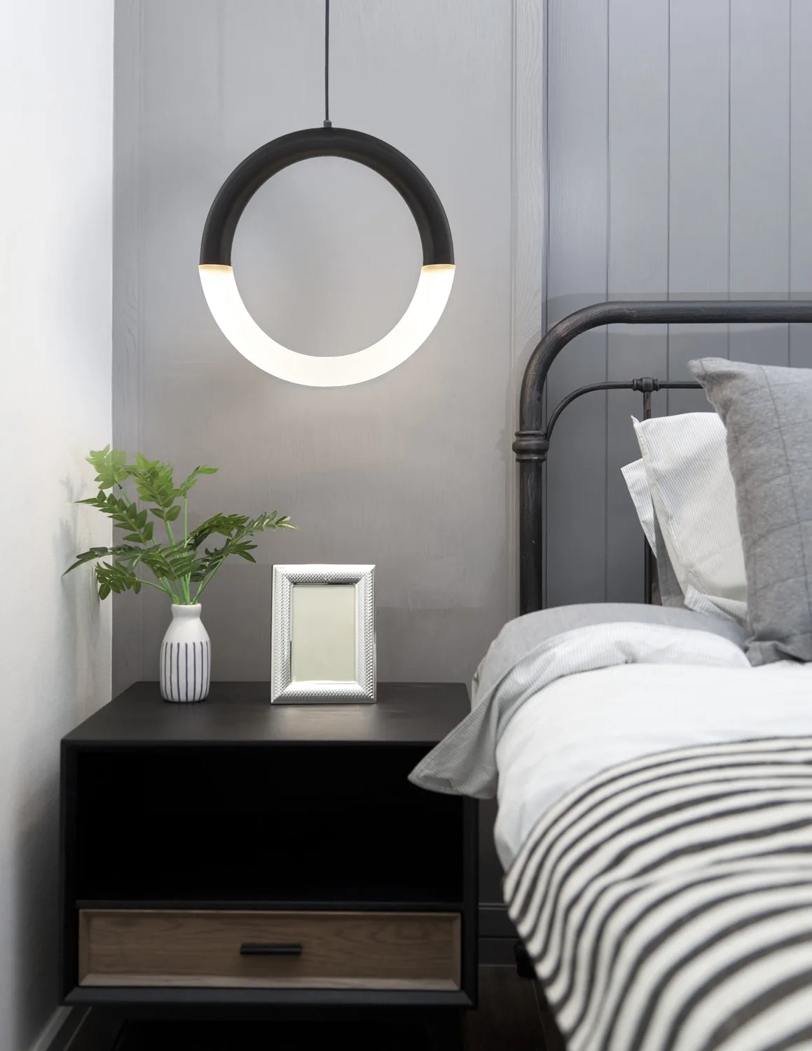 Justice | Revolve 18 in LED Pendant Frost Acrylic Matte Blk