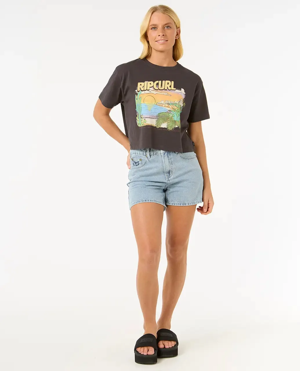 La Paloma Crop T-Shirt in Washed Black