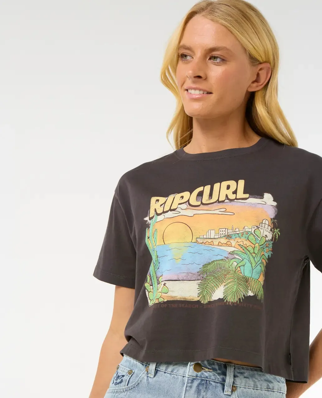 La Paloma Crop T-Shirt in Washed Black