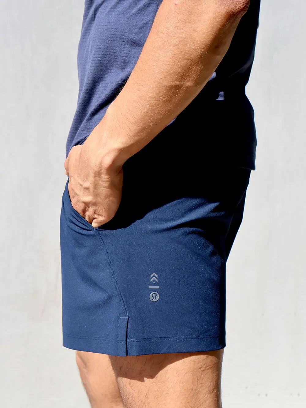 LULULEMON TRUE NAVY ZEREOED IN SHORT 5" LL