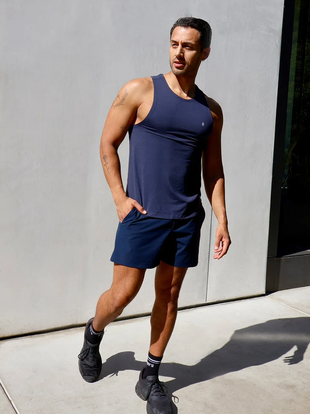 LULULEMON TRUE NAVY ZEREOED IN SHORT 5" LL