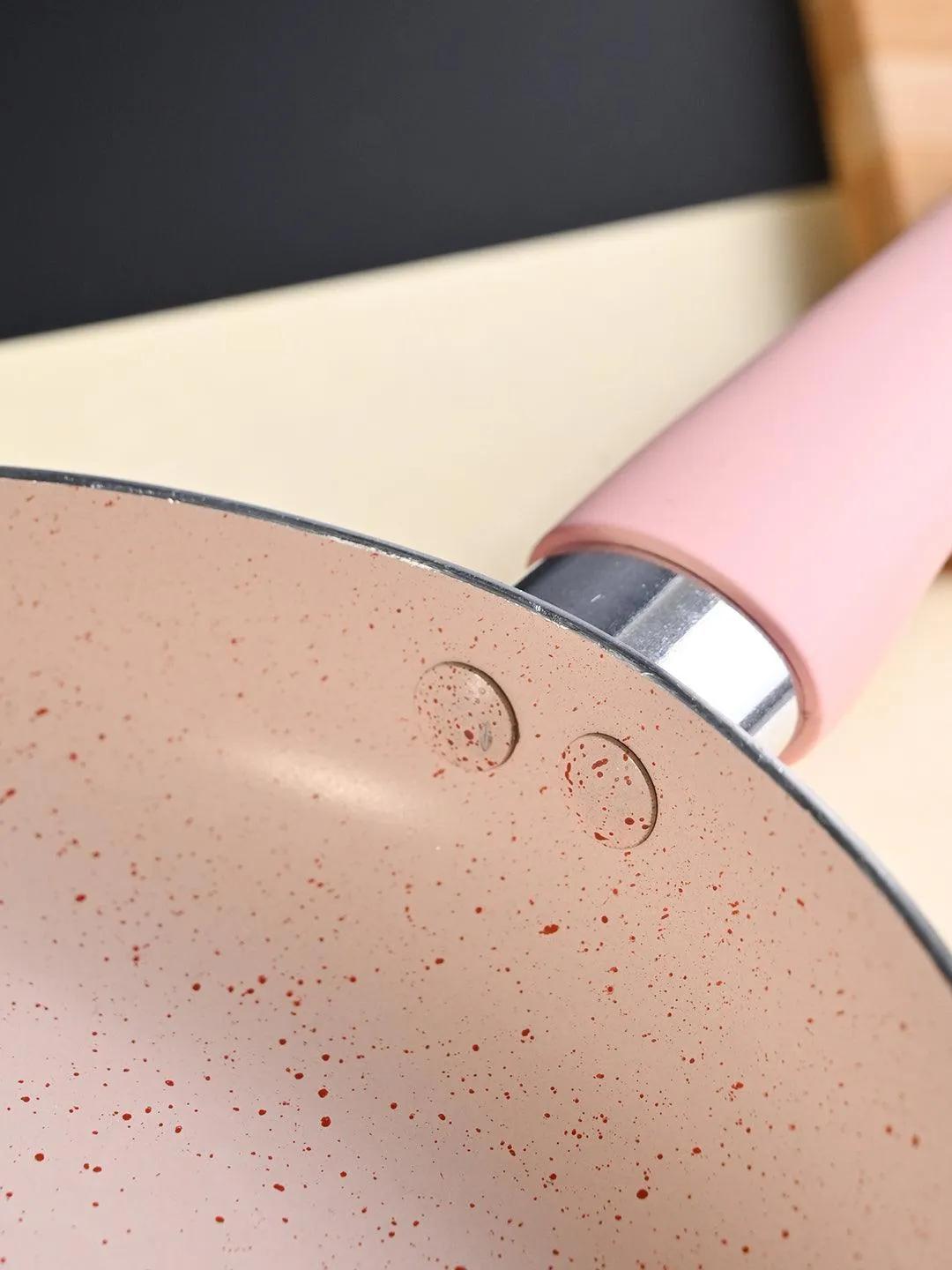 Market99 Pink Frying Pan