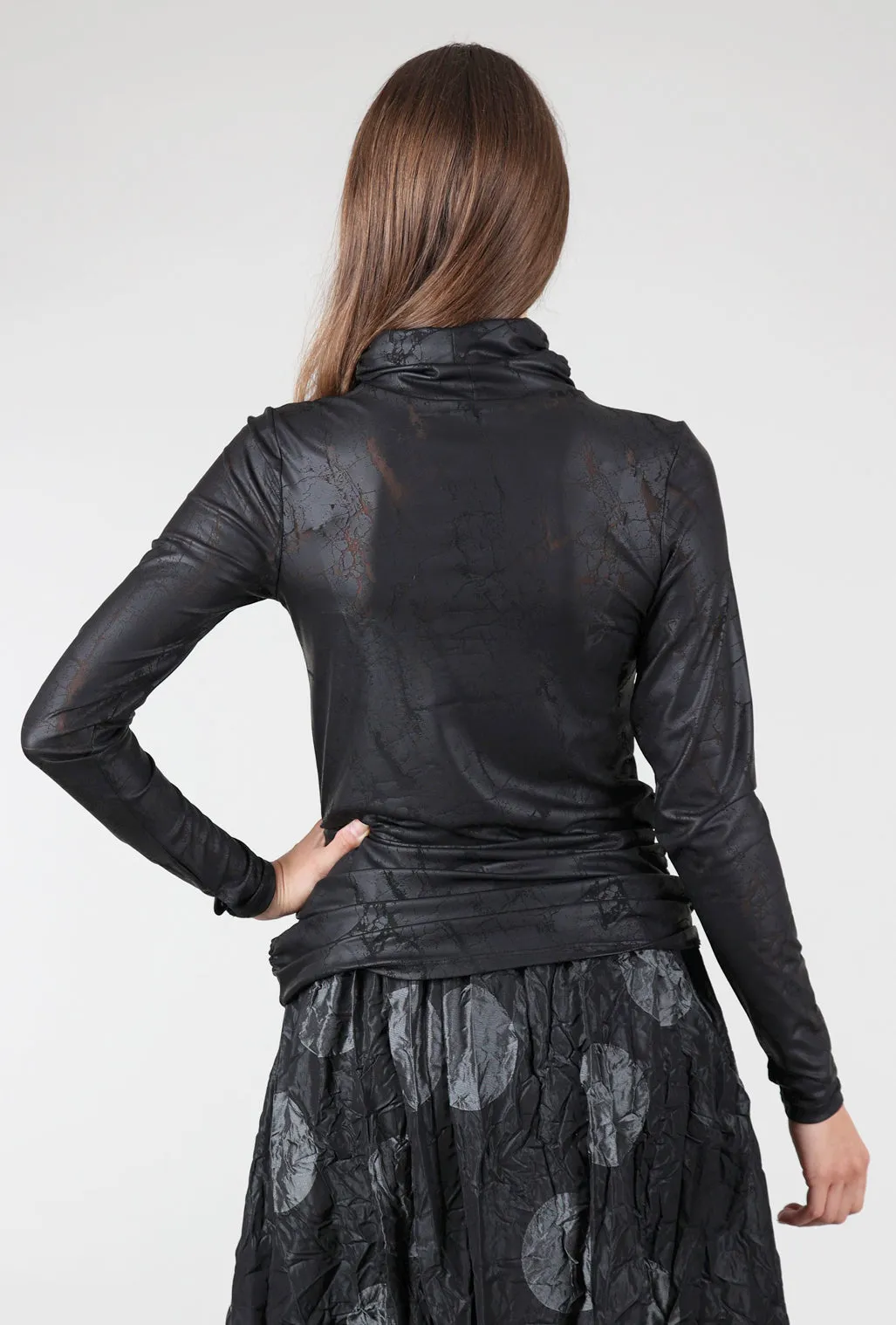 Max Top, Thunder Black