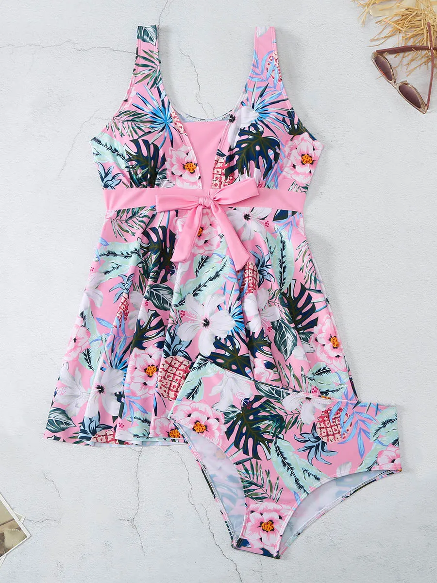 Sleeveless tankini two-piece swimsuit with leaf print