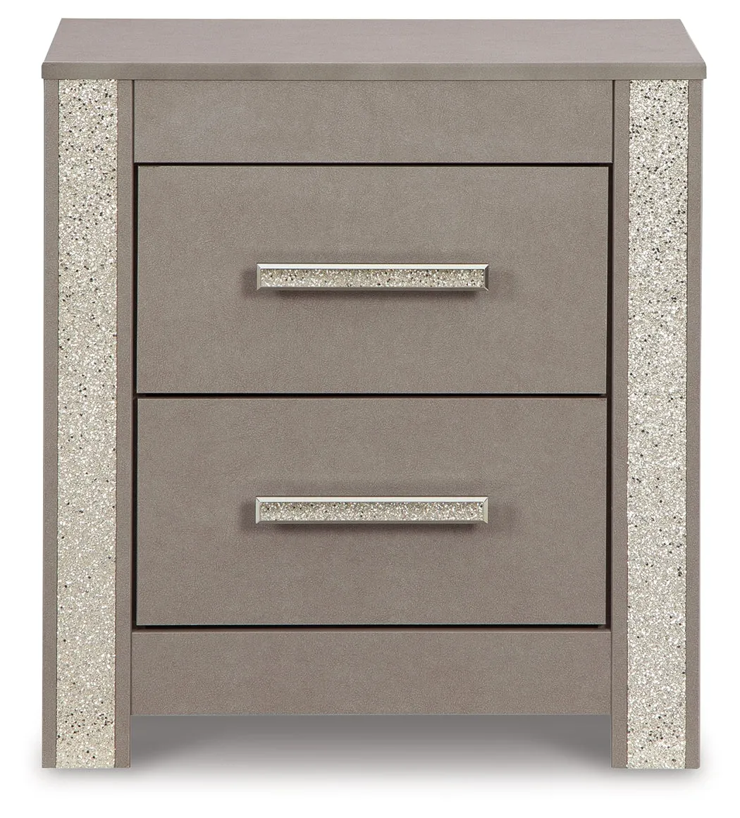 Surancha Queen Poster Bed with Mirrored Dresser and 2 Nightstands in Gray