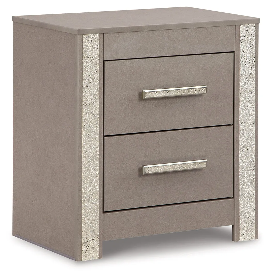 Surancha Queen Poster Bed with Mirrored Dresser and 2 Nightstands in Gray