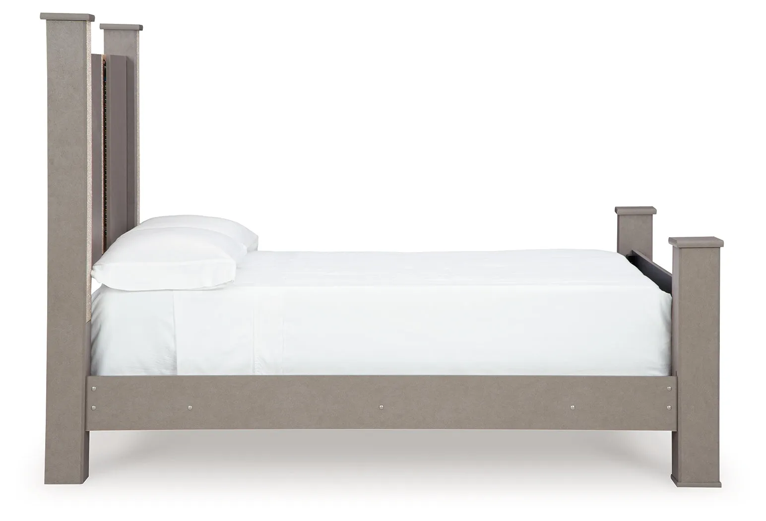 Surancha Queen Poster Bed with Mirrored Dresser and 2 Nightstands in Gray