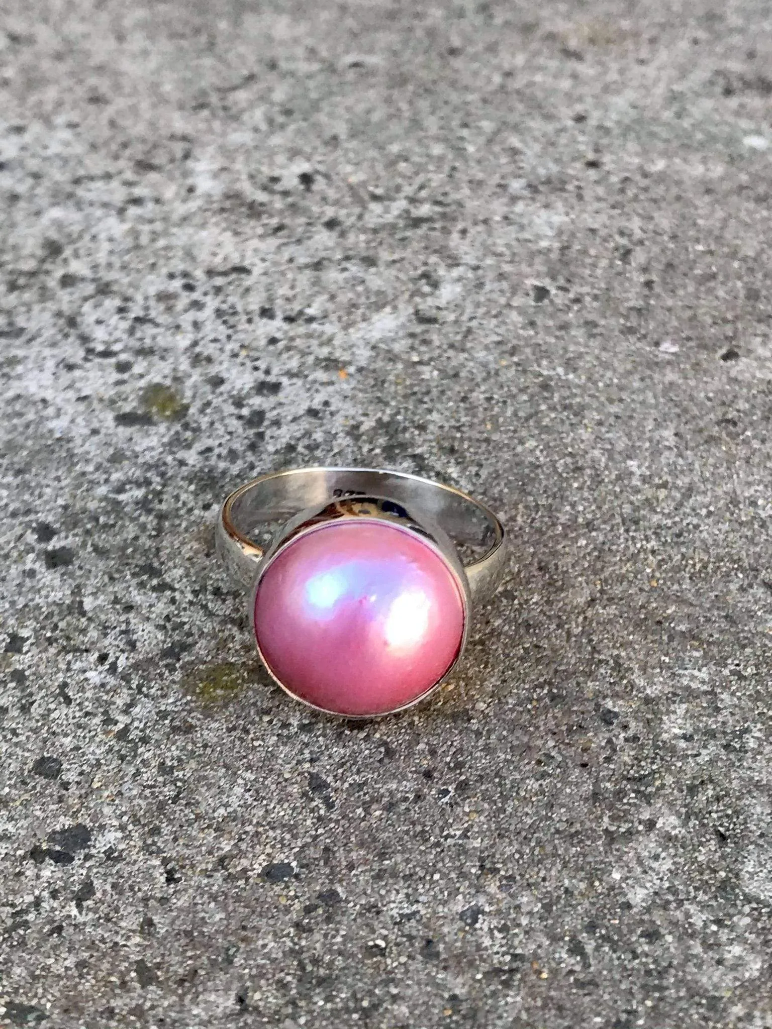 Under The Sun Pink Pearl Ring