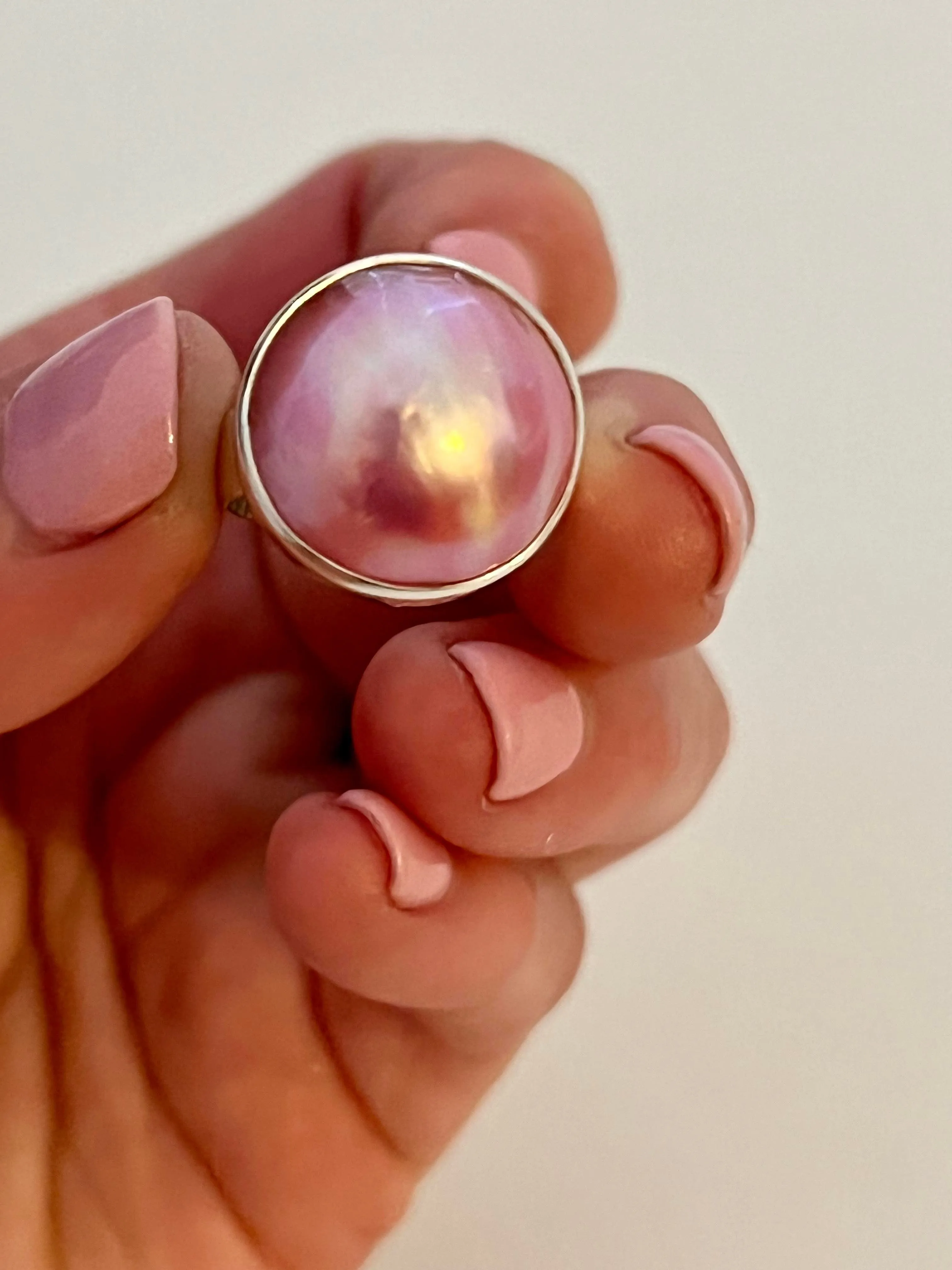 Under The Sun Pink Pearl Ring